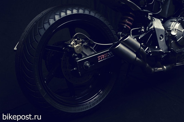 Мотоцикл Kiez Kustoms CR-B 666 Cafe Racer