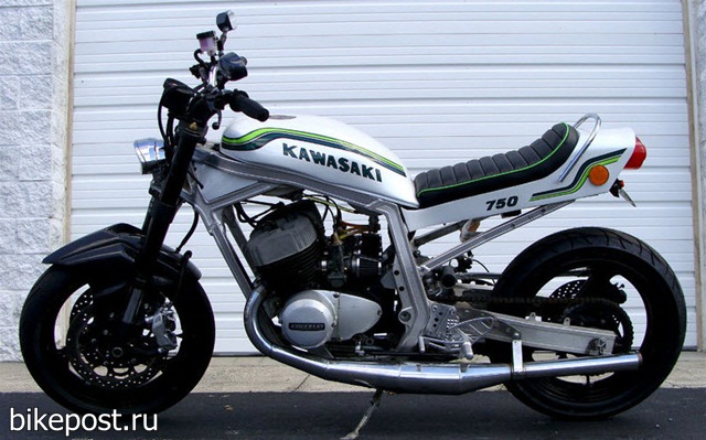 Гибрид Kawasaki H2 и Suzuki GSX-R750