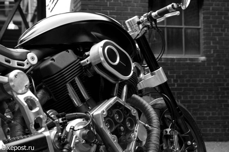 Новый мотоцикл Confederate X132 Hellcat