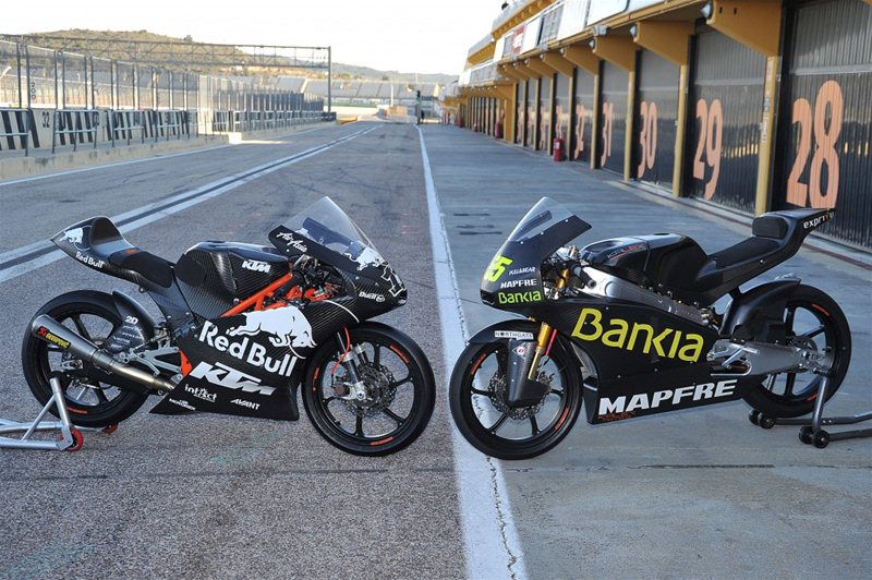 Тесты KTM Moto3 в Валенсии