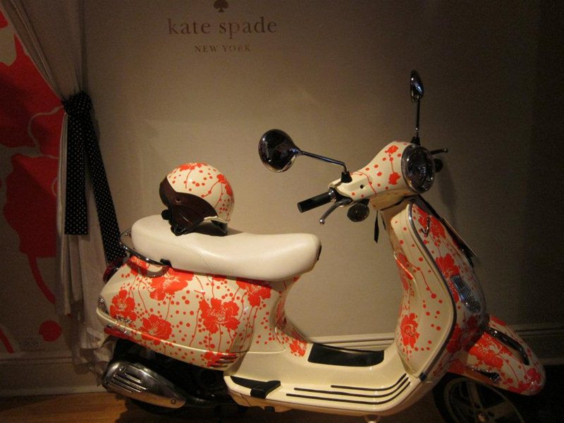 Скутеры Vespa LX50 Kate Spade