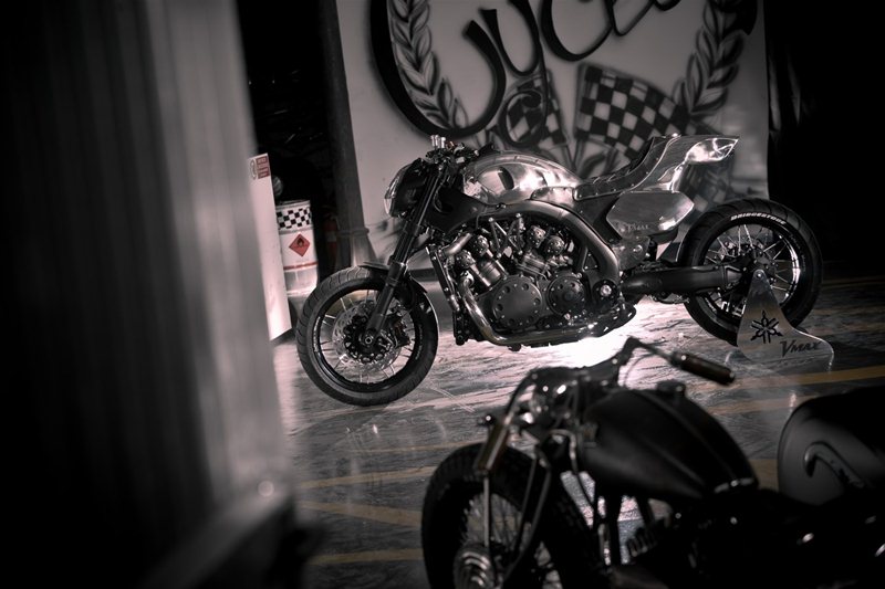 Мотоцикл Yamaha V-Max Special 2012 от Abnormal Cycles