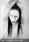 Marilyn Manson - photoshoot (3xHQ) E95d69e047253687ea3e4e56a571da09