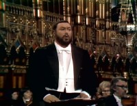      -, / Luciano Pavarotti - a Notre-Dame (1978) DVDRip